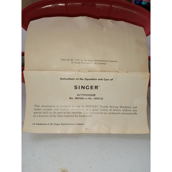 Vintage 1960's Singer Buttonholer with Booklet and Pink Case - Picture 6 of 7